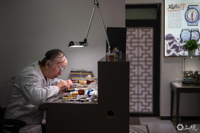 里讲述70年上海手表工业史K8凯发弄堂深处的博物馆(图11)